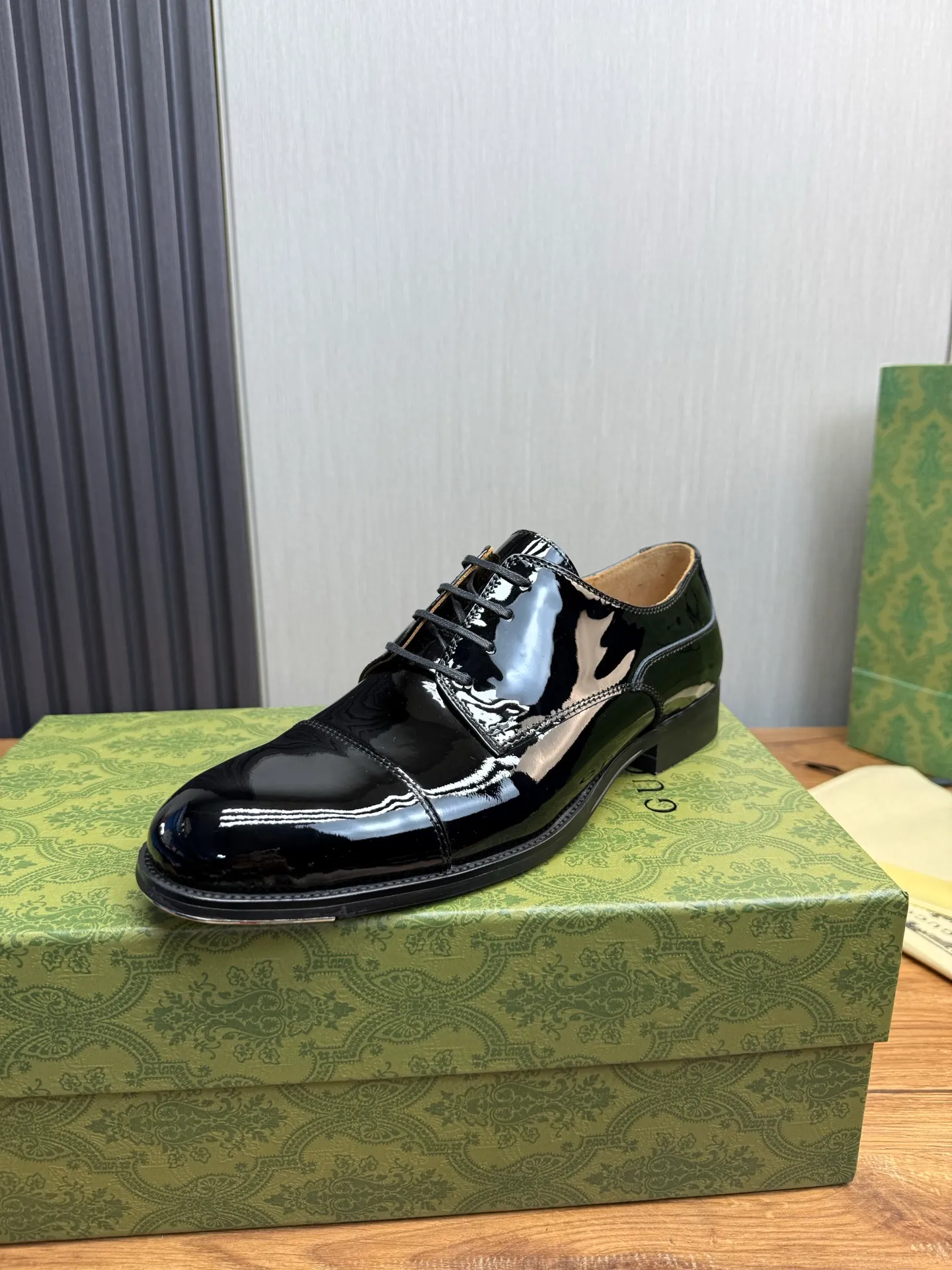 Men's shoes 💰680💰 GUCCI Gucci. Men's business casual leather shoes, all made of imported original brand leather, just to create a more comfortable wearing experience. Upper: original cowhide + imported cowhide lining, original non-slip and wear-resistant outsole ✔️36-45 (38.45 non-refundable)
